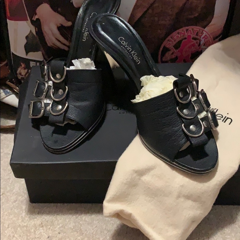 Calvin Klein Pullame Black Slide w/Silver Hardware